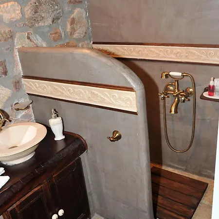 Guest Stone In Aidona